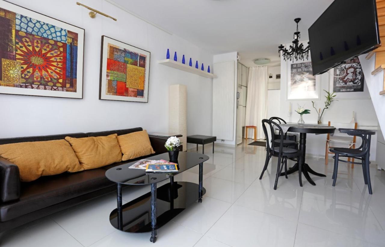 Gorgeous 2 Bedroom Duplex In City Center Bucureşti Eksteriør bilde