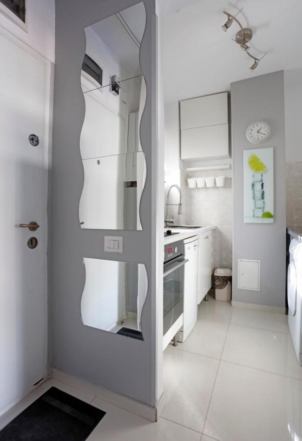 Gorgeous 2 Bedroom Duplex In City Center Bucureşti Eksteriør bilde